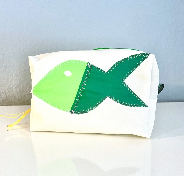 Segeltuch Kosmetiktasche eckig mit Fisch in grüntönen